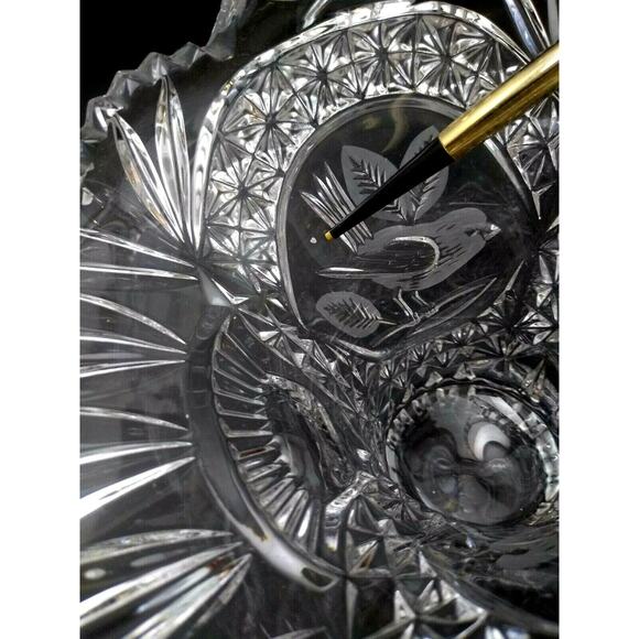 Hofbauer Byrdes Crystal Basket With Etched Birds - Picture 5 of 9